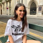 Özgü Kaya Instagram - missin u Paris🥹