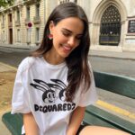 Özgü Kaya Instagram - missin u Paris🥹