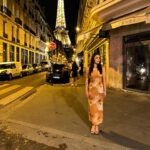 Özgü Kaya Instagram - take me back to Paris✨