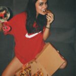 Özgü Kaya Instagram - 🍕❤️🍕❤️🍕❤️🍕❤️