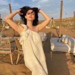 Özge Gürel Instagram - A day in the desert 🏜️
