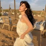 Özge Gürel Instagram - A day in the desert 🏜️