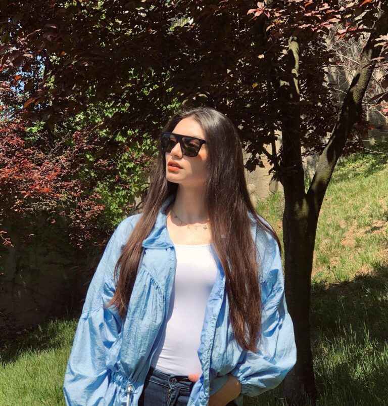 Özge Törer Instagram - 🌞