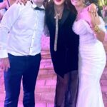 Özlem Balcı Instagram - Canım kuzenim @tugcesens ve çok kıymetli damadımız @tlvdt bir ömür boyu mutlu olun🇹🇷🌹🧿