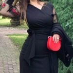 Özlem Balcı Instagram – Kim diyorsa ki benim herşeyim Tam’dır.
Bilsin ki o insan gerçekten Ham’dır.