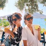Öznur Serçeler Instagram - Gana to my Kenya🩵 #ÖzBer dump🩵
