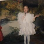 Öznur Serçeler Instagram - 23 yıl önce 23 Nisan ruhunu doyasıya yaşadığım bir gün. 👧🏼🇹🇷🎤