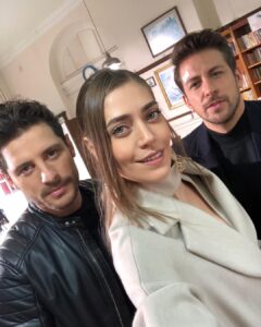 Öznur Serçeler Instagram - My boyz 💁🏻‍♂️🤷🏼‍♀️🤵