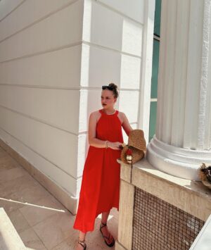 İpek Filiz Yazıcı Instagram - Yeni rengimi buldum 🌺