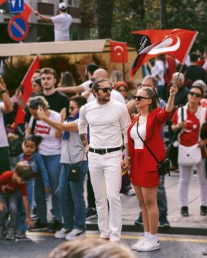 İpek Filiz Yazıcı Instagram - 100. Yılımız kutlu olsun ♥️ Daha nicelerine…