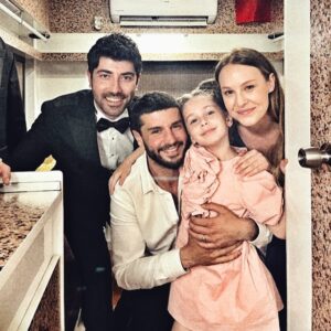 Şeyma Korkmaz Instagram - bugün itibariyle geçmiş zaman… 
#birküçükgünışığı #ngmediatv #atvtürkiye