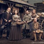 Caitríona Balfe Instagram – It’s official … Season 6- coming your way on March 6th. So excited for you to see this season @outlander_starz @samheughan  @sophie.skelton @rikrankin @johnhunterbell 💙💙💙💙