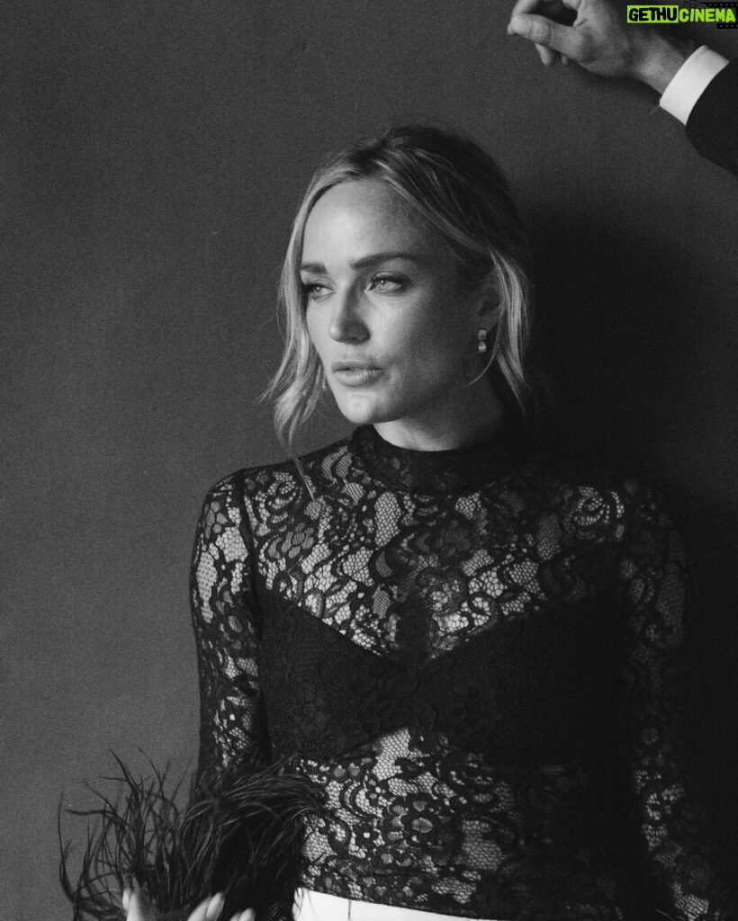 Caity Lotz Instagram - Lace and feathers