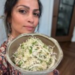 Camila Alves Instagram - YOU all loved @camilamcconaughey’s No Mayo Coleslaw soooo much that she decided to create ANOTHER version! Link in bio for the our new Mayo-less Slaw with Pepitas and Toasted Cumin Seed Dressing. #womenoftoday