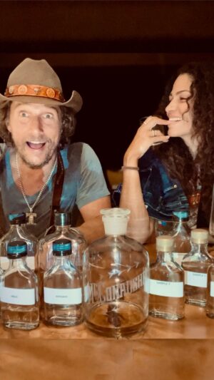 Camila Alves Instagram - 32nd tester @pantalonestequila #nationalbartenderday #pantalonestequila