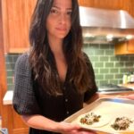 Camila Alves Instagram - It’s #NationalCookingDay 👩‍🍳 and today we’re making the recipe YOU all chose: Crispy Black Bean and Kale Tacos! 🌮@camilamccounaughey is giving you a look at how she makes the recipe, and when you make it today or tomorrow be sure and share it with us on social media, (tagging @womenoftoday!), so we can feature you enjoying the same meal. Sooo let’s get cooking! Link to the recipe is in our bio! #womenoftoday #community