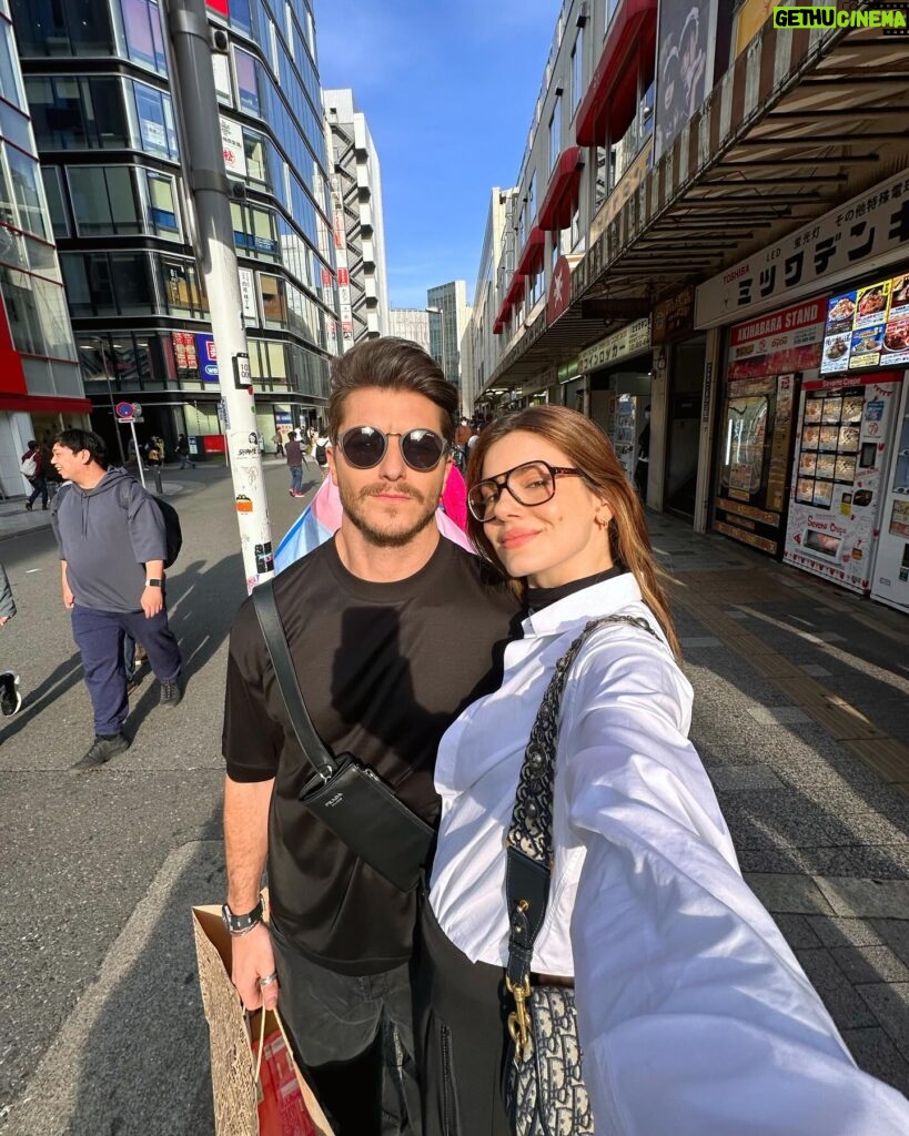 Camila Queiroz Instagram - A viagem acabou mas as fotos não 😇