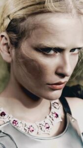 Camille Razat Instagram - @numero_netherlands 🖤