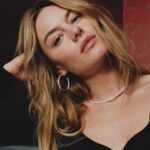 Camille Rowe Instagram – Love a glamorous look…feeling ready for every holiday party in classic @DavidYurman Pavéflex diamonds ✨ 

Photographed by @dariocattelani 
Styled by @georgecortina
