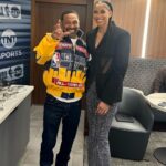 Candace Parker Instagram – All-Star ‘24! I met a couple rappers (@ernie.johnson dropped barz in his Legends speech) and caught up with some amazing peeps. Grateful to work with such amazing people 🙏🏽⭐️ #WeAreNotTheSameIAmAMartian 🔥🔥🔥 #RookieYearCarter3Vibez