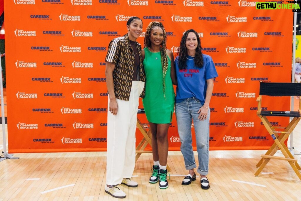 Candace Parker Instagram - Teamed up with @Sbird10 and @Ariivory to bring the @CarMax Legends One on One social series to life at WNBA Live! Love talking the future of our sport both on and off the court so we can help grow the game! #CarMaxPartner