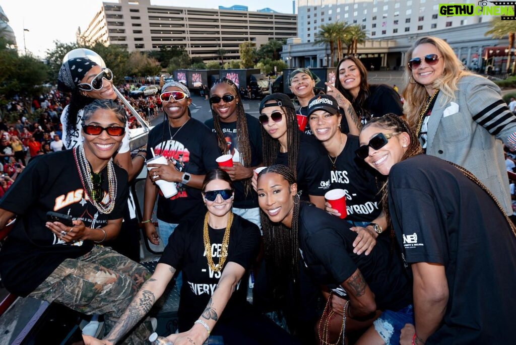 Candace Parker Instagram - There’s something about this group man….. the way you are accepted for you, the way everyday you come to work to get better, you play to make the team better and then battle through whatever adversity with no excuses (and y’all know how to party🤪😂 I’m too old for this sh*t) This year was humbling from the standpoint that I learned SO MUCH and did so mostly from the sidelines. I was devastated to say the least, but experienced so much joy in seeing the people battle not just when the lights are on but when the practice gym is empty. Thanks for an amazing experience with a top tier organization and dope teammates (even you @sydjcolson 🙄🙄🙄) STAY READY SO YOU AINT GOTTA GET READY!!!! #Motto #Champs