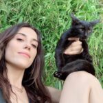 Cansu Dere Instagram - 💚