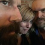 Cara Buono Instagram - #fbf to table read thru shenanigans. I think you guys were trying to scare me? I can’t believe that was 2020! @dkharbour @brettgelman #strangerthings #shenanigans #behindthescenes