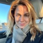 Cara Buono Instagram - Texas sun, two tone eyes #texas #sunday #instagood #sunny #browneyes #hazeleyes #selfie #selfiesunday #nofilter