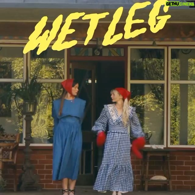 Carla Gugino Instagram - Their second single is just as good as their first. Check them out! @wetlegband 🔥🦞