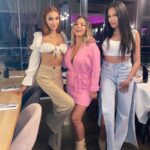 Carla Moreau Instagram - 💕🌈 MES TOTALLY SPIES ! 🌈💕 @maissane.agl @darling___ds
