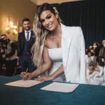 Carla Moreau Instagram - Mme GUEDJ ❤️💍 et vous marié , célibataire, en couple ?