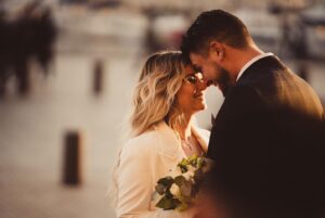 Carla Moreau Instagram - Mme GUEDJ ❤️💍 et vous marié , célibataire, en couple ?