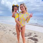 Carla Moreau Instagram - SHEIN / @sheinfrance_ fait les soldes d'été du 22/06 au 19/07 avec des promos jusqu'à -85% ! VENTE FLASH SPÉCIALE et livraison gratuite, c'est génial ! Avec mon code 22carla : -15% supplémentaire sans minimum d'achats sur tout le site français) La journée de la robe et du maillot du 23/06 au 24/06 : -30% dès 39€ d'achat Chaque dimanche de 20h00 à 21h00, de nombreuses surprises vous attendent en live sur l'APP SHEIN ! #SHEINsoldes2022 #sheinpartner #ad @agenceweevents