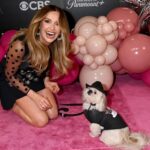 Carly Pearce Instagram - Such an honor to get to sing with one of my absolute idols AND bring Johnny & June along! Peep the last slide to see how excited June was to be in a dress 😂 📸 © Tammie Arroyo / AFF-USA