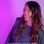 Carolin Kebekus Instagram - Smash, Digga, Auf Lock & was es nicht noch alles gibt. An wie viele Jugendwörter können sich Caro & David wohl noch erinnern? 🔥 #WirGegenDie 👉 „Wir gegen die! Die Kebekus Geschwister Show“ - Dienstag um 20:15 Uhr auf ProSieben und Joyn!
