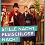 Carolin Kebekus Instagram - Immer diese Extrawürste! Und dann sollen sie auch noch vegan sein! Aber na gut, an Weihnachten sollen ja alle satt werden. Und das Fake-Gänsefleisch ist schließlich auch im Angebot. Noch mehr geschmackvolle Weihnachtshits der Caro(l) Singers mit Frontfrau @carokebelin findet ihr in der ganzen Folge #DCKS - heute ab 20:15 Uhr in der @ardmediathek oder um 22:50 Uhr im Ersten.