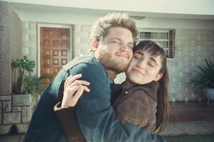 Carolina Kopelioff Instagram - el 4 de abril nos vemos en el cine♥️ 

gracias equipo💌❣️