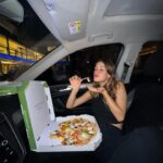 Caroline Dallarosa Instagram - 🍕