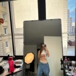 Caroline Dallarosa Instagram - Espelho espelho