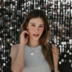 Caroline Dallarosa Instagram - Aproveitei a publi de hoje pra tirar umas fotinhas da fuça 👻