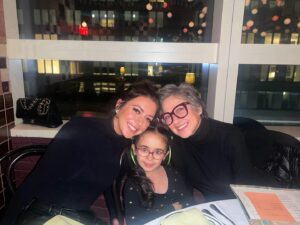 Caroline Manzo Instagram - Momma and her girls @laurenmanzo ❤️❤️❤️