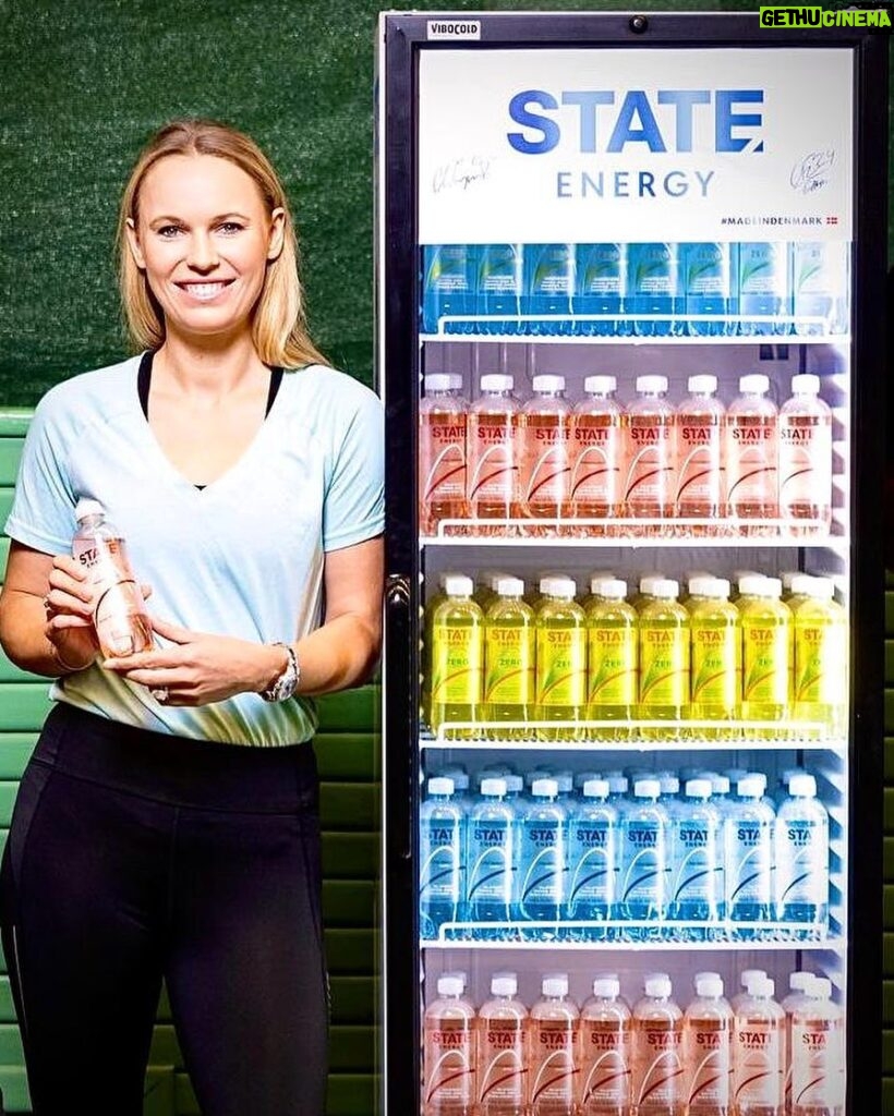 Caroline Wozniacki Instagram - In 2017 I decided to join @chriseriksen8 at STATE. A new start-up from Denmark creating such amazing functional beverages to help improve longer lasting energy. Today we are spreading the energy across 12 countries and 9000 stores and are growing rapidly. We hope you like them just as much as we do. Let’s go!
