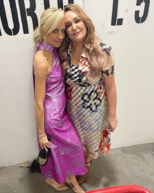 Carrie Bickmore Instagram - Effortless..
The north stairs are gonna miss us @katelangbroek