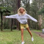 Carrie Bickmore Instagram - Forest fun for city girls @fifi_box 👯‍♀️ 🌳 Drove 90 mins to find the forest closed. 🤔 Drove another hour to find an open forest 🙃 Picnic ✅ Hide and seek ✅ First LEECH encounter ✅ Photo cred: a 4 year old.