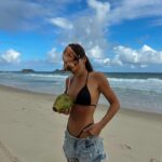 Catalina Vallejos Instagram - 🇧🇷🫶🤍 🥥placer no culpable, viajar ✈️