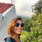 Catarina Furtado Instagram - Poucos dias mas longos. Respirei muito. Caminhei muito. Ri muito .❤️ O meu filho disse-me, no início desta nossa fuga pelo Alentejo, uma frase de alguém que ele adaptou : “ O Passado é História, o Futuro é amanhã, o Presente é uma prenda “:). #fuga #filho #alentejo