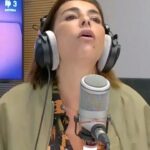 Catarina Furtado Instagram - Fui convidada do último episódio do podcast da Tânia Graça e da Ana Markl “Voz de cama”. E aproveito para agradecer todas as muitas mensagens privadas que recebi sobre a importância da nossa conversa. Falámos sobre o tempo, o passar dos anos, a imagem, o idadismo, a perimenopausa e a menopausa, sobre relações, sexualidade, e sobre a 12’ Conferência da Corações com Coroa que acontece já amanhã no Porto e onde teremos a Tânia Graça como uma das pessoas convidadas. Será às 15h, na Casa da Música. Entrada gratuita mediante inscrição em : conferenciaccc@gmail.com Vamos passar uma tarde à volta da afirmação ; “Porque faz sentido ser feminista”. Obrigada aos convidados e aos artistas que vão subir ao palco !!!!🙏 Conto convosco! @coracoescomcoroa @marisaliz_oficial @monicaferrounfpa @taniiagraca @pedro.abrunhosa @mariodanieloficial @zepmau @clara.nao @helderdiasmarques @continente @adagietto_pt @wearezof @tres_aga_studio @carlao_nabatalha @naughtyboysagency @joaopedrolferreira #conferenciaccc @casadamusicaporto #coracoescapazesdeconstruir #12anosccc #feminismos #missaocontinente #senasantos @miguelbarros2 #50anos25abril @antena3rtp @ana_markl