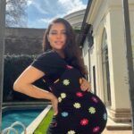 Catrinel Marlon Instagram - #springday bring me some #contractions 😂 Boys ……….. #waitingtoolong
