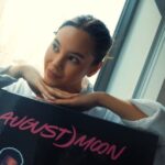 Catriona Gray Instagram - Knock, knock... there's a delivery 📦 Love from #AugustMoon 🥰 Their songs have been the soundtrack of this trip 🏙🎵 #TheIdeaOfYouOnPrime #TheIdeaOfYou @primevideo